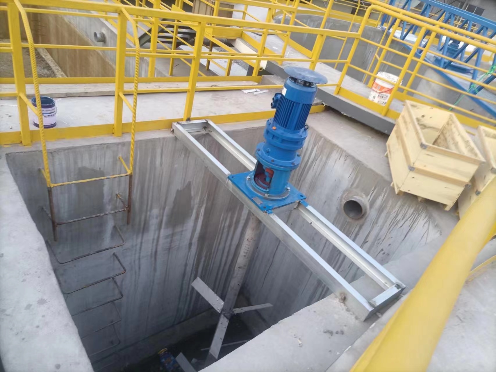 折桨式搅拌机生产技术要求