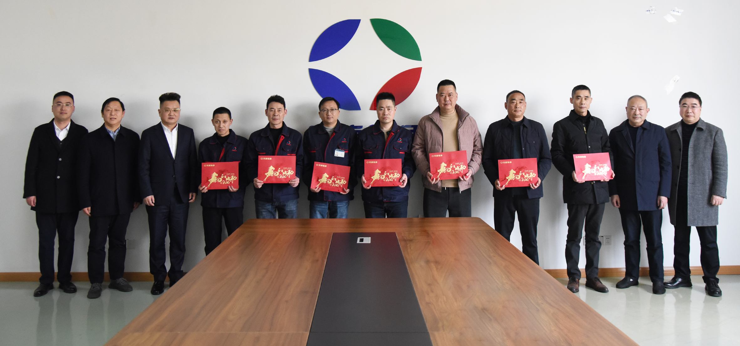 新春慰问 寒冬送暖——安徽天康集团开展春节前走访慰问活