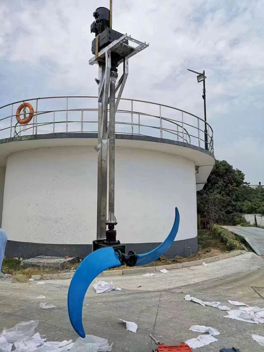潜水推流器水上电机工作原理