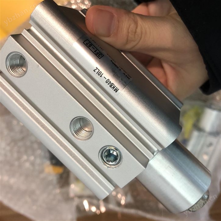 中村供应：SMC回转夹紧气缸